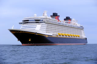 The Disney Dream Cruise 5 top tech features. (What, you were expecting animatronic presidents?)