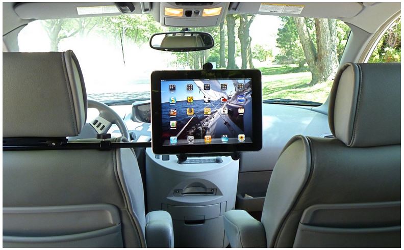 7 super helpful tech accessories for car rides with kids. Maybe they’ll even let you focus on the road for 40 seconds!