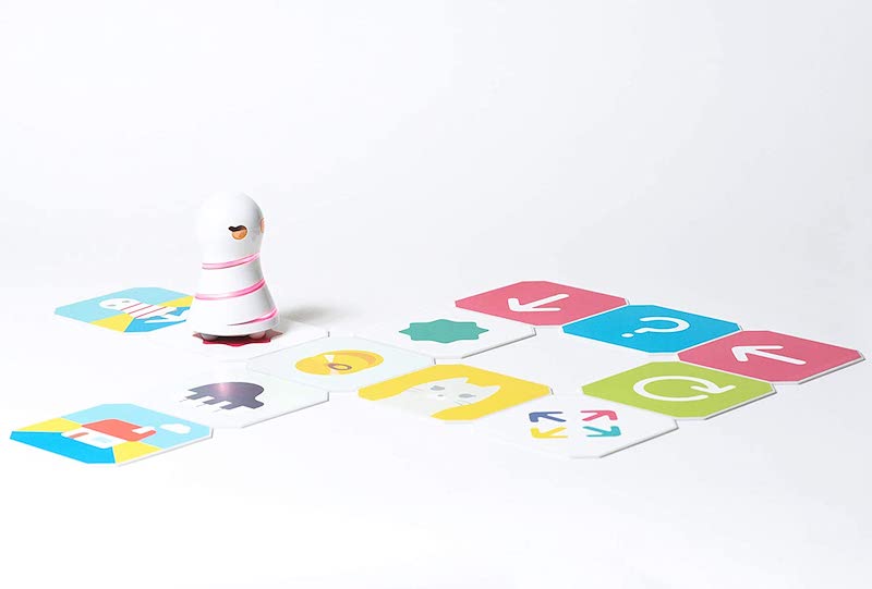 No-screen tech and STEM toys for kids: Kumita's coding toy for children.