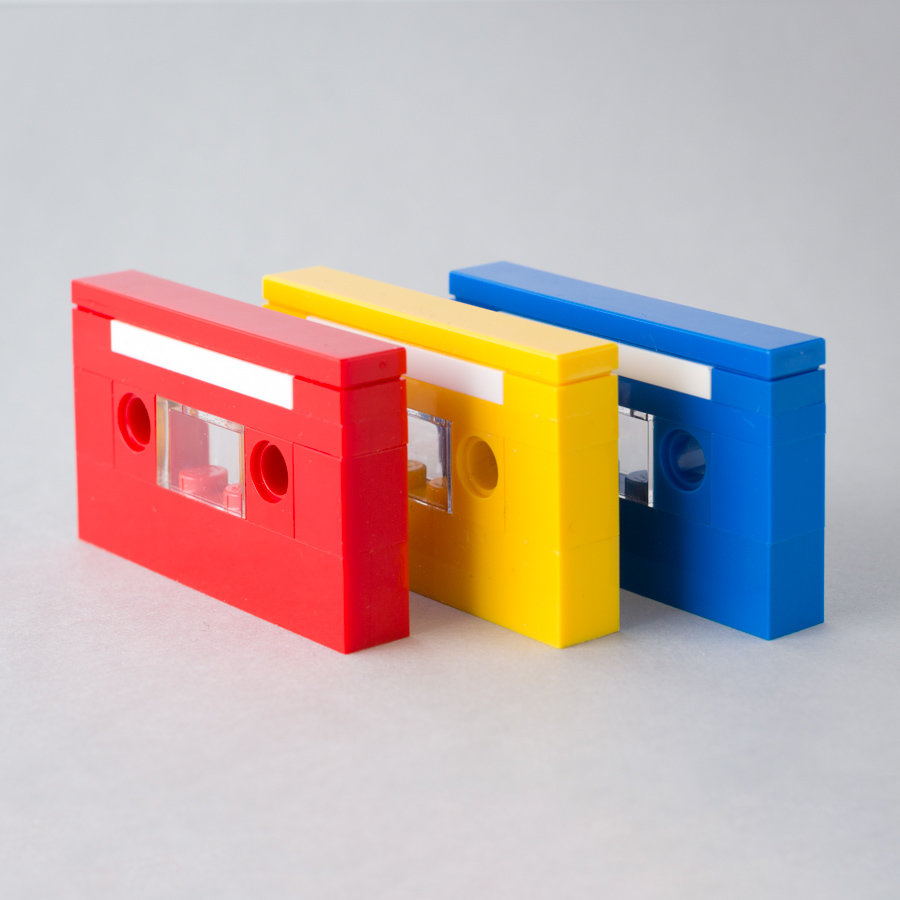 12 delightfully geeky gifts under $20| Cassette mini models 